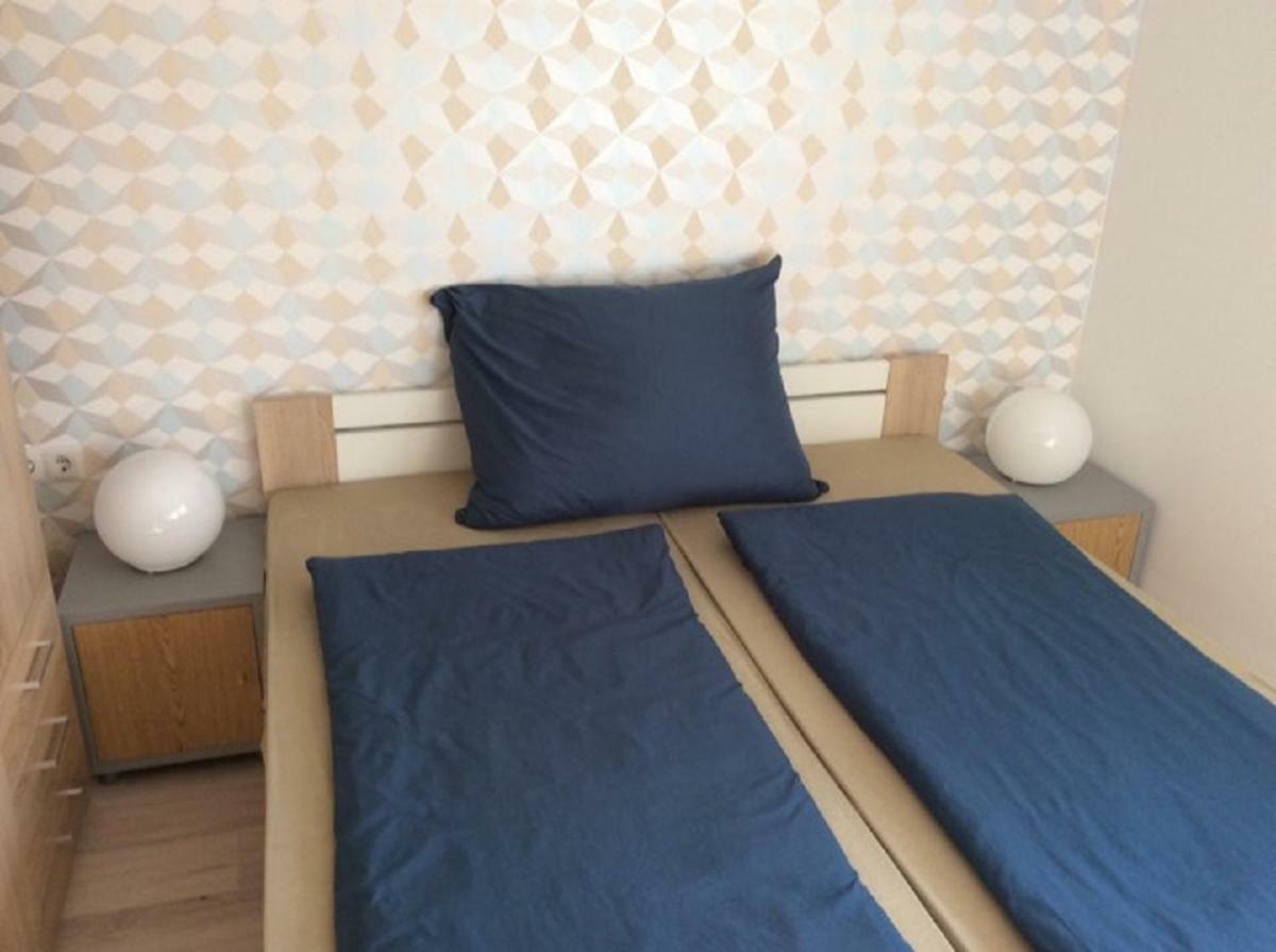 Villa Szegfu Apartmanhaz Balatonfůzfő Exterior foto